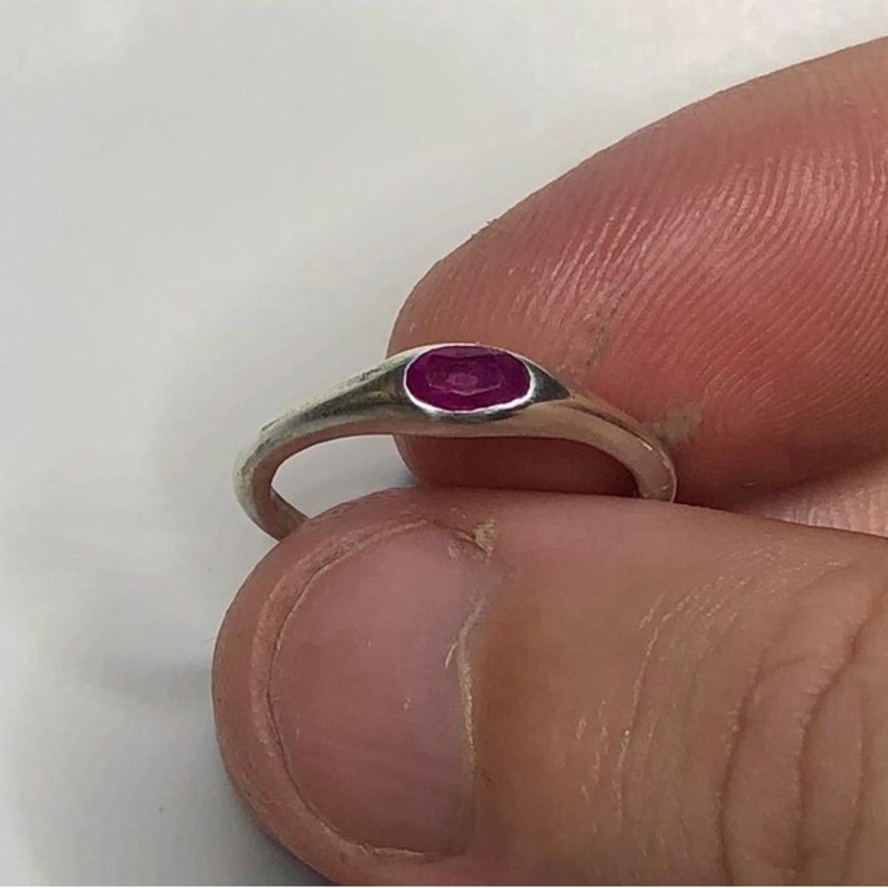 The “redone” Sterling silver ruby ring - Picture 3 of 3